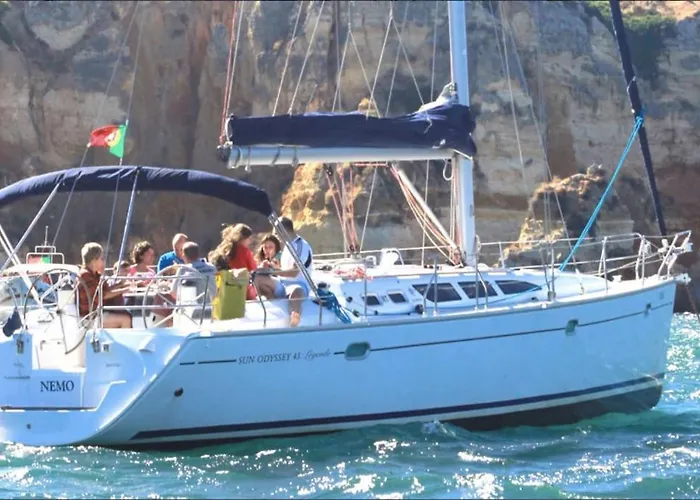 Bådhotel Sailing Yacht In Marina Portimão